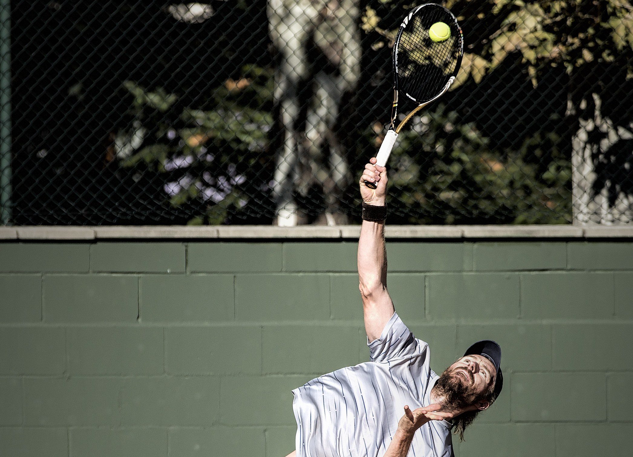 How to Improve Your Tennis Serve